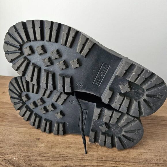 EUC STEVE MADDEN JROCKK PU UPPER BLACK QUILTED BOOTS SIZE 5 BIG KIDS (GIRLS) - Picture 11 of 11